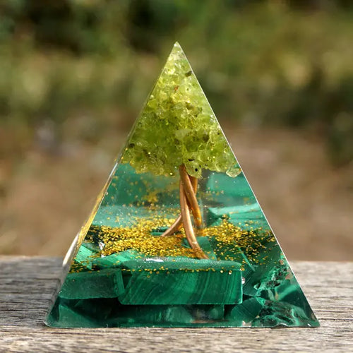 Load image into Gallery viewer, Orgonite Pyramid
