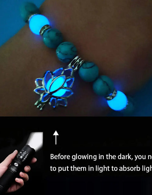 Load image into Gallery viewer, Glow In The Dark Bracelets
