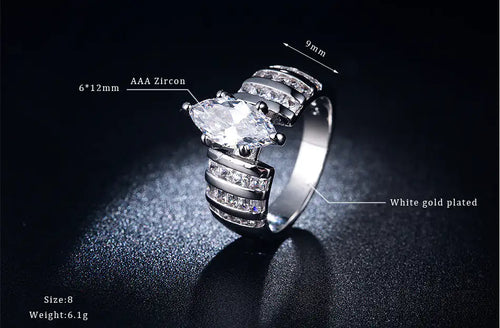 Load image into Gallery viewer, Marvelous Marquis Cut Statement Ring
