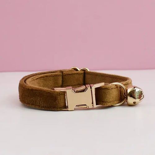 Load image into Gallery viewer, Velvet Cat Collar
