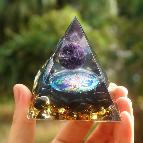 Load image into Gallery viewer, Orgonite Pyramid
