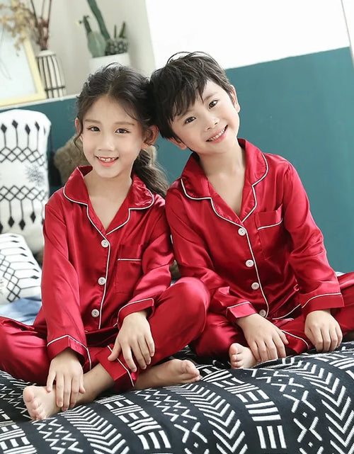 Load image into Gallery viewer, Spring Pajamas Suit For Children

