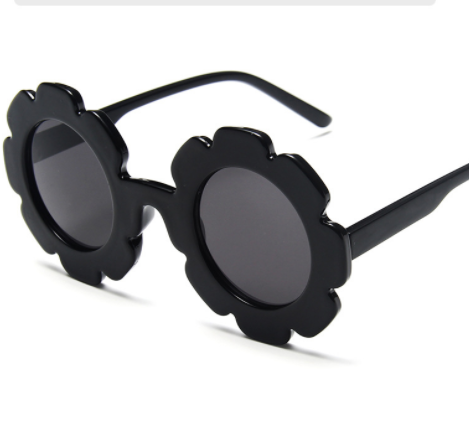Load image into Gallery viewer, Children Sunglasses
