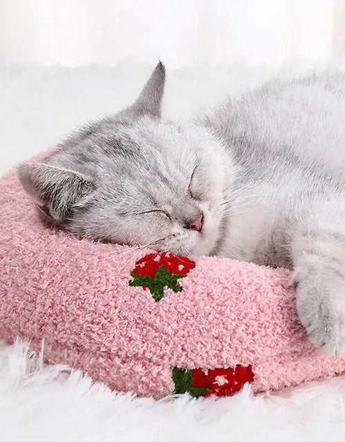 Load image into Gallery viewer, Fashion Neck Protector For Cats
