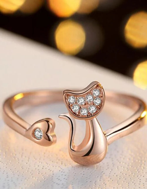 Load image into Gallery viewer, Cat Charm Ring
