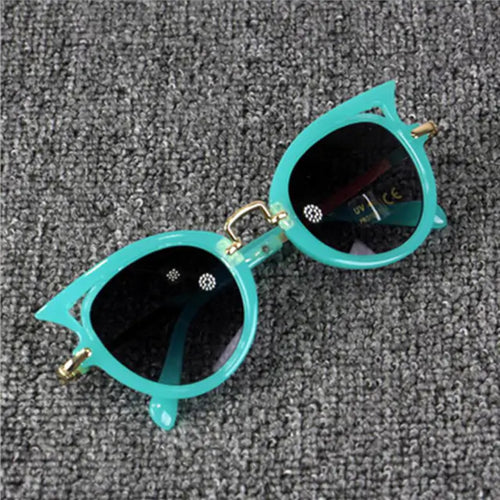 Load image into Gallery viewer, Children Sunglasses
