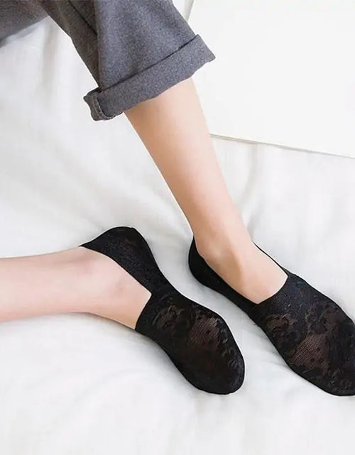Load image into Gallery viewer, Lace Sock
