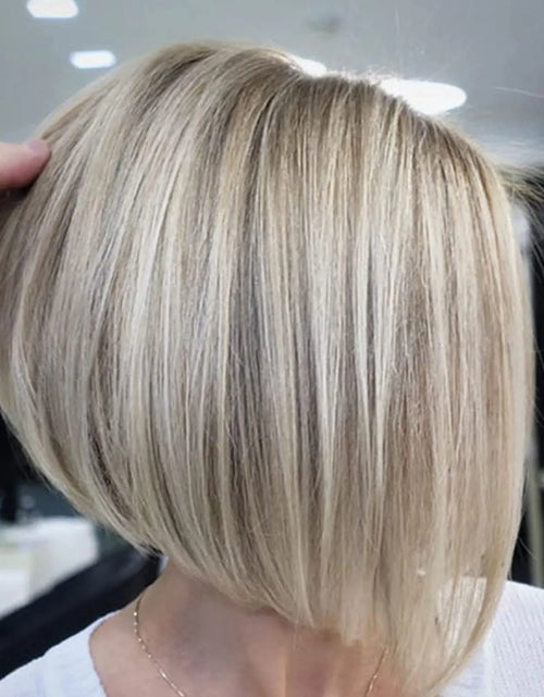 Load image into Gallery viewer, Pixie Cut Blond Wig
