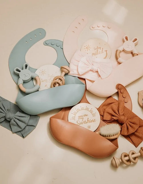 Load image into Gallery viewer, Baby Care Products Photography Props
