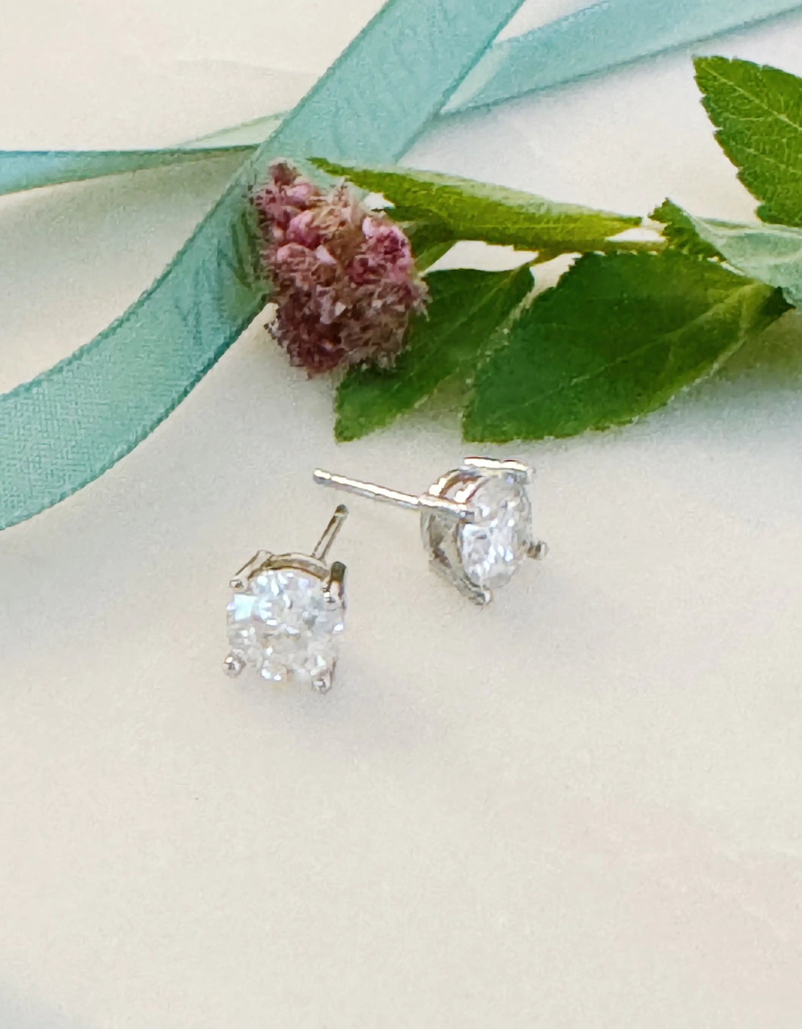 Excellent Cut Moissanite Stud Earrings