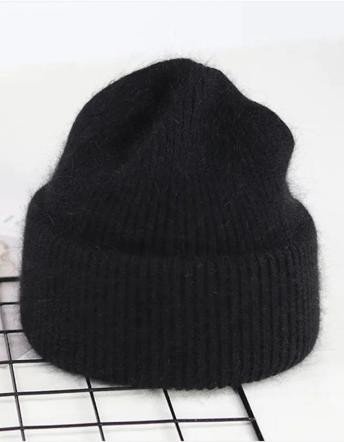 Load image into Gallery viewer, Simple Knitted Pullover Cap
