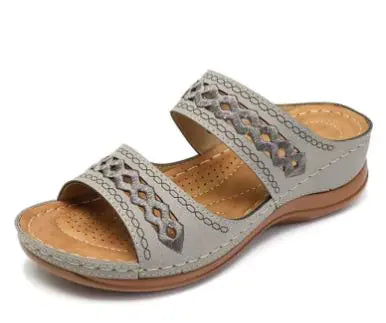 Load image into Gallery viewer, Open Toe Vintage Slippers

