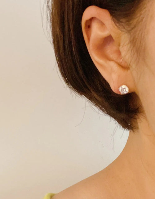 Load image into Gallery viewer, Brilliant Cut Sterling Silver Stud Earrings
