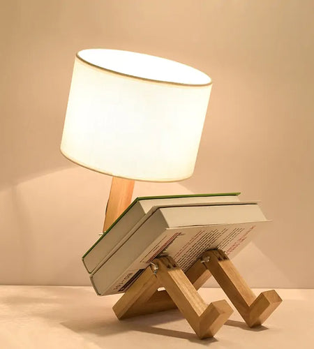 Robot Shape Table Lamp
