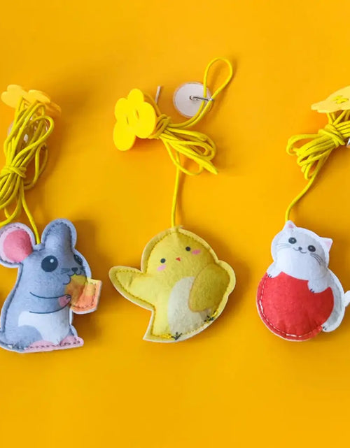 Load image into Gallery viewer, Swinging Toys for Cats
