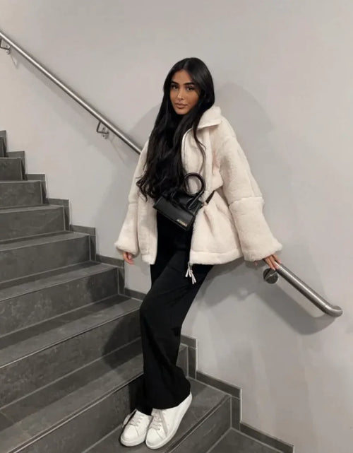 Load image into Gallery viewer, New Fashion Loose Anti-Cashmere Zipper Jacket
