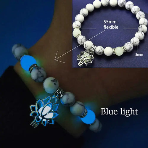 Load image into Gallery viewer, Glow In The Dark Bracelets
