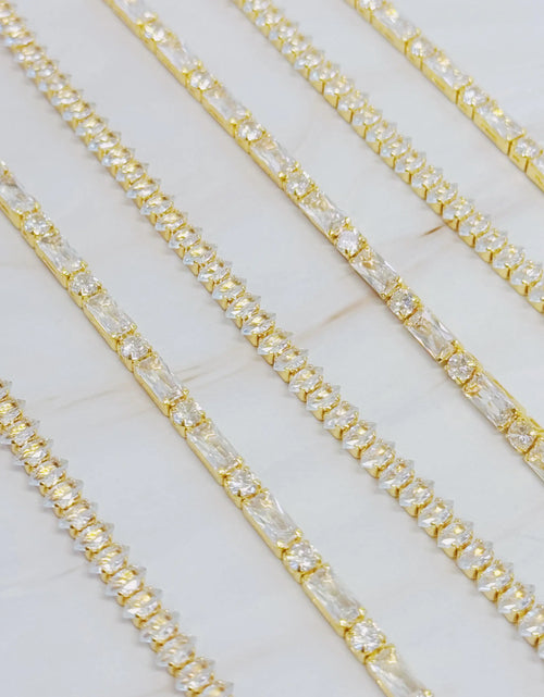 Load image into Gallery viewer, Marquise Cut Sparkle Tennis Necklace
