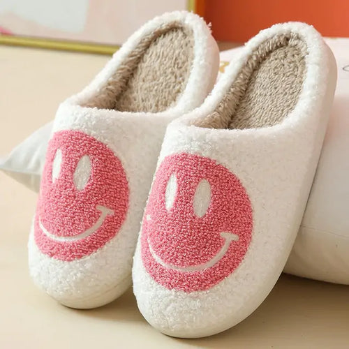 Load image into Gallery viewer, Cute Smile Pattern Fluffy Slippers
