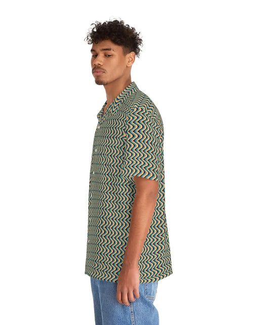 Load image into Gallery viewer, Men&#39;s Tropical Zigzag Hawaiian Shirt
