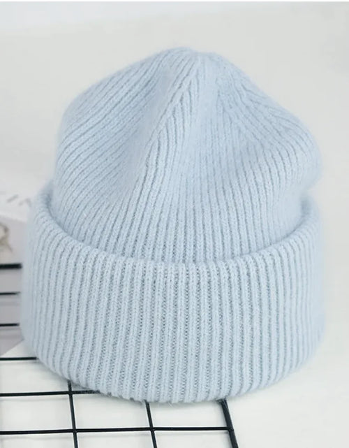 Load image into Gallery viewer, Simple Knitted Pullover Cap
