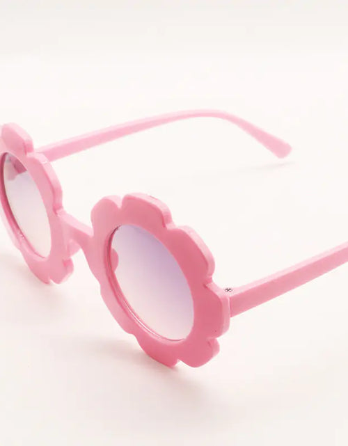 Load image into Gallery viewer, Children Sunglasses
