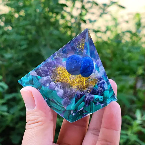 Load image into Gallery viewer, Orgonite Pyramid
