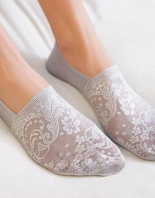Load image into Gallery viewer, Lace Sock
