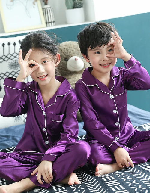 Load image into Gallery viewer, Spring Pajamas Suit For Children
