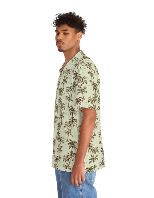 Load image into Gallery viewer, Men&#39;s Verde Palms Hawaiian Shirt
