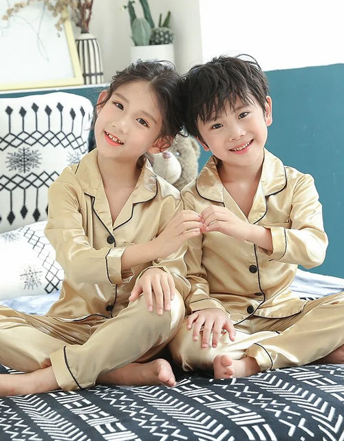 Load image into Gallery viewer, Spring Pajamas Suit For Children
