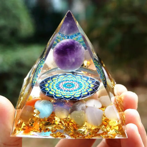Load image into Gallery viewer, Orgonite Pyramid
