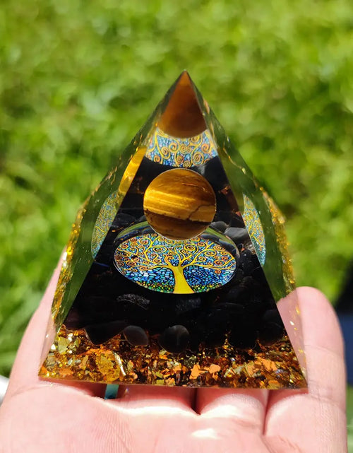 Load image into Gallery viewer, Orgonite Pyramid
