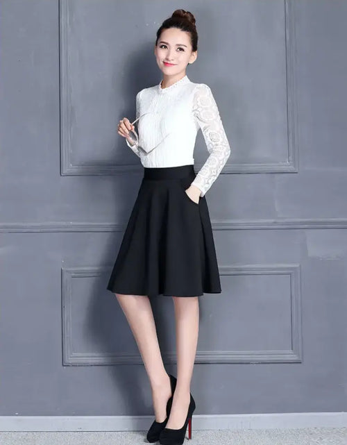 Load image into Gallery viewer, Elegant Skirt with Pockets
