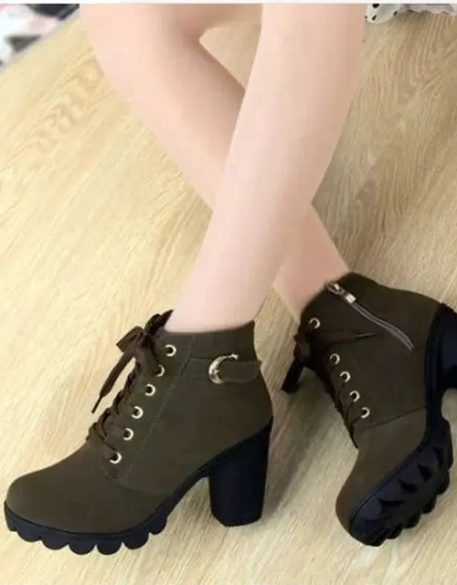 Load image into Gallery viewer, Autumn Winter Thick Heeled Woman Boots
